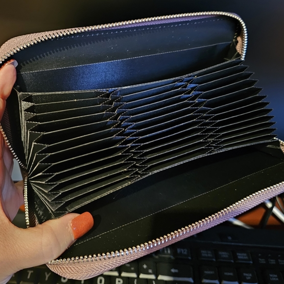 Wallet- 36 standing cards + 2 slots for paper money- old country rose, mauve. - Picture 2 of 7